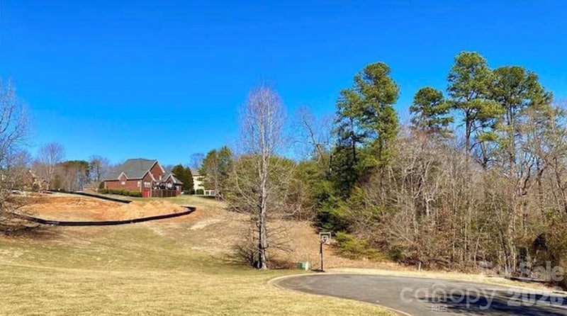 111 Cotswold Ct, Statesville, NC 28677
