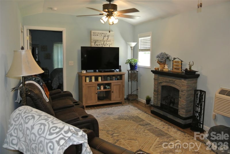 779 Thermal City Rd, Union Mills, NC 28167