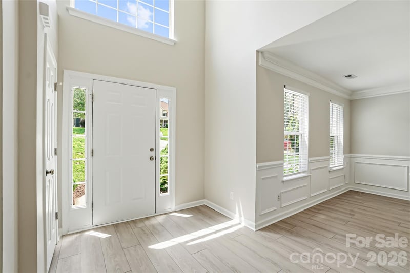 5012 Eagle Creek Dr, Charlotte, NC 28269