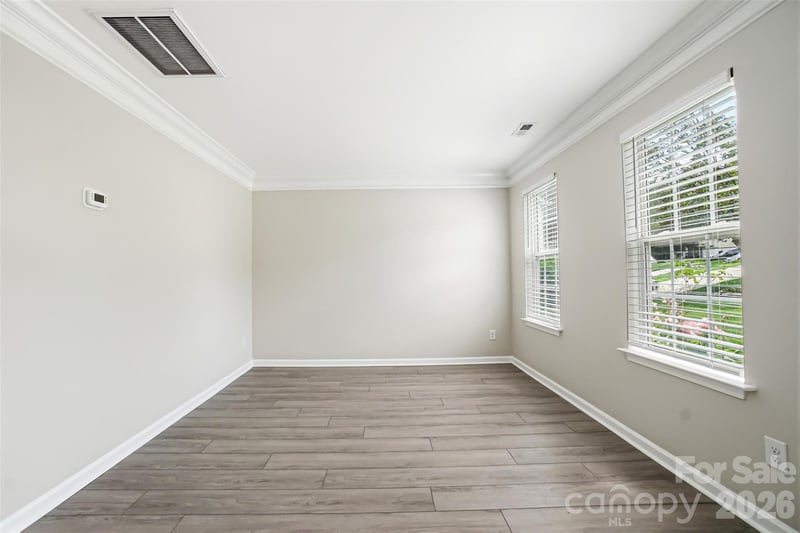 5012 Eagle Creek Dr, Charlotte, NC 28269