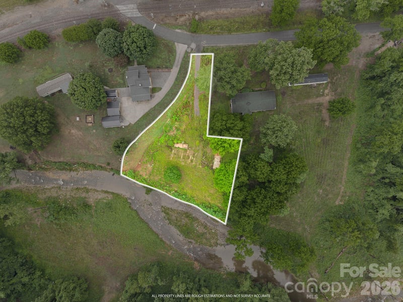 450 Orchard St, Old Fort, NC 28762