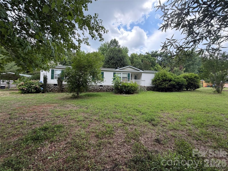 43702 Cypress Crossing Rd, New London, NC 28127