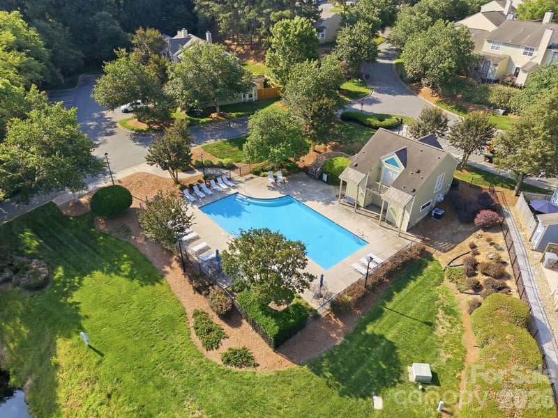 9003 Four Mile Creek Rd, Charlotte, NC 28277