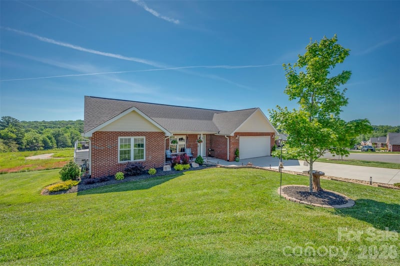 110 Kingston Pl, Spindale, NC 28160