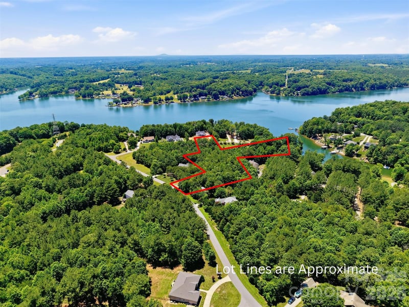 274 Rivercliff Dr, Stony Point, NC 28678
