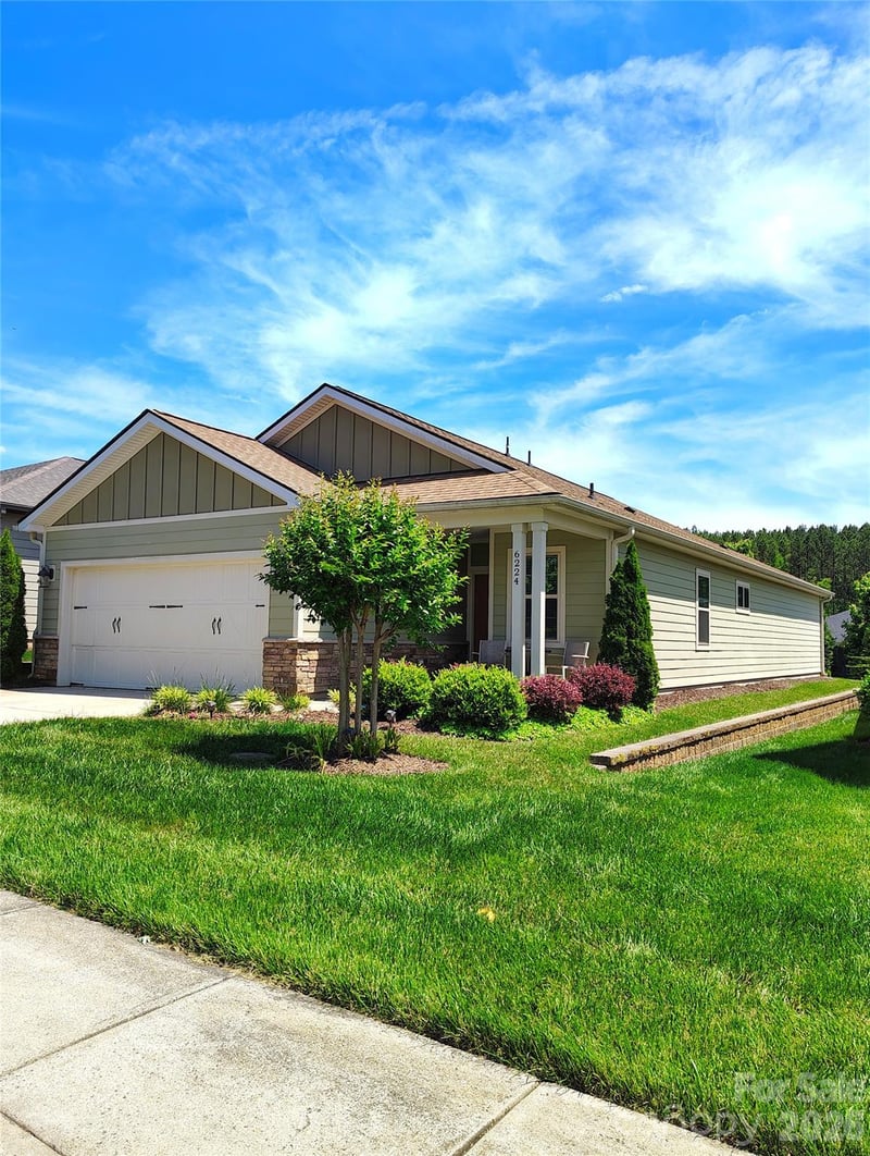 6224 Raven Rock Dr, Denver, NC 28037