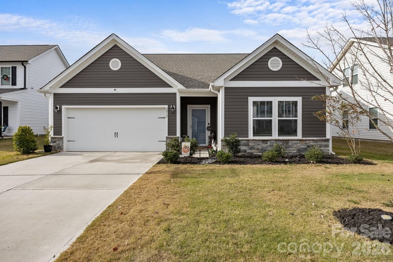 2015 Mcdonald Dr, Stanfield, NC 28163