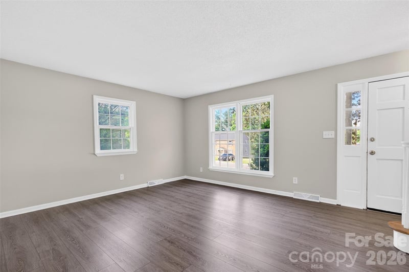 616 Old Farm Rd, Statesville, NC 28625
