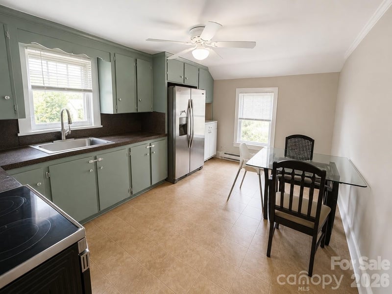 1205 Oakwood Ave, Kannapolis, NC 28081