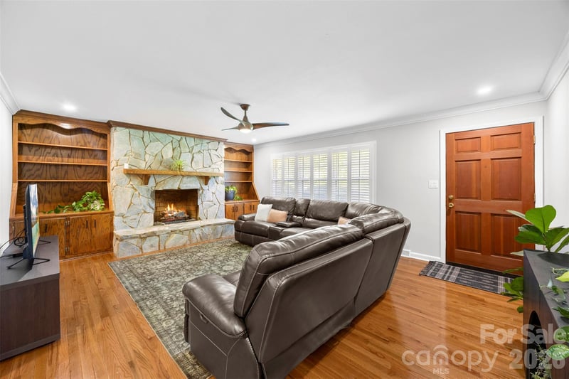 3701 Bellevue Ter, Gastonia, NC 28056