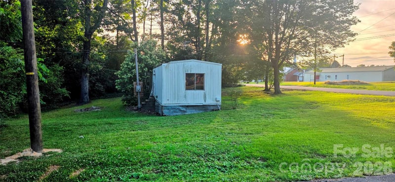 116 Fairground Ave, Troy, NC 27371