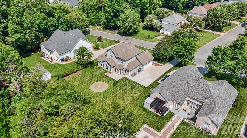 1392 Piper Ct, Concord, NC 28025