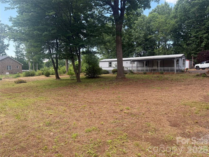 3514 Diesel Dr, Lincolnton, NC 28092
