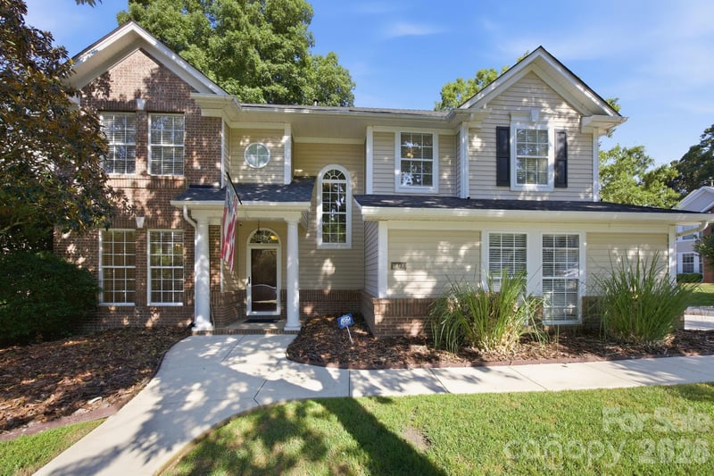 10900 Owl Nest Ln, Charlotte, NC 28277