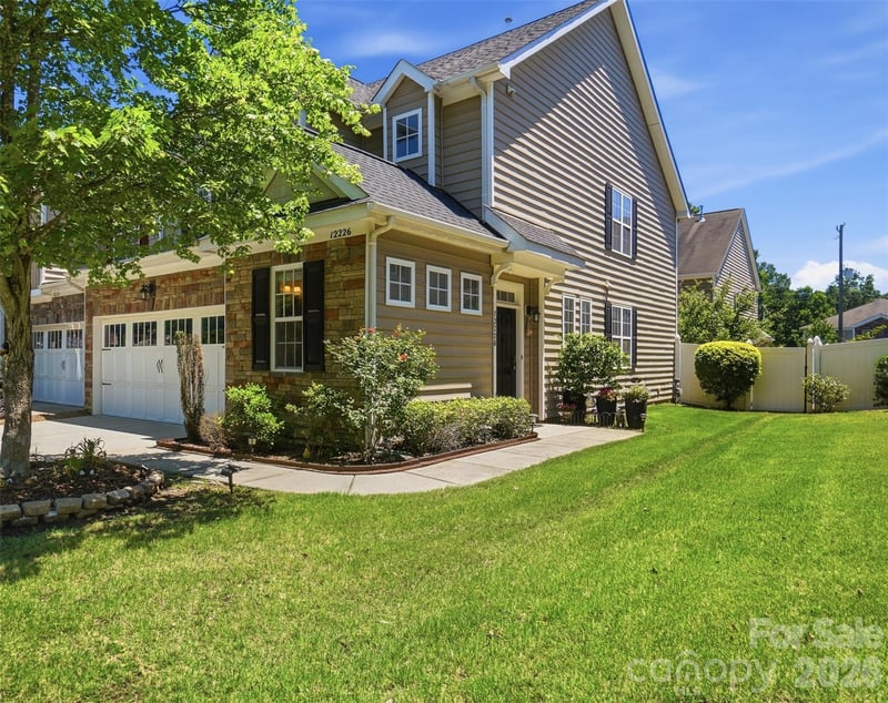 12226 Red Rust Ln, Charlotte, NC 28277