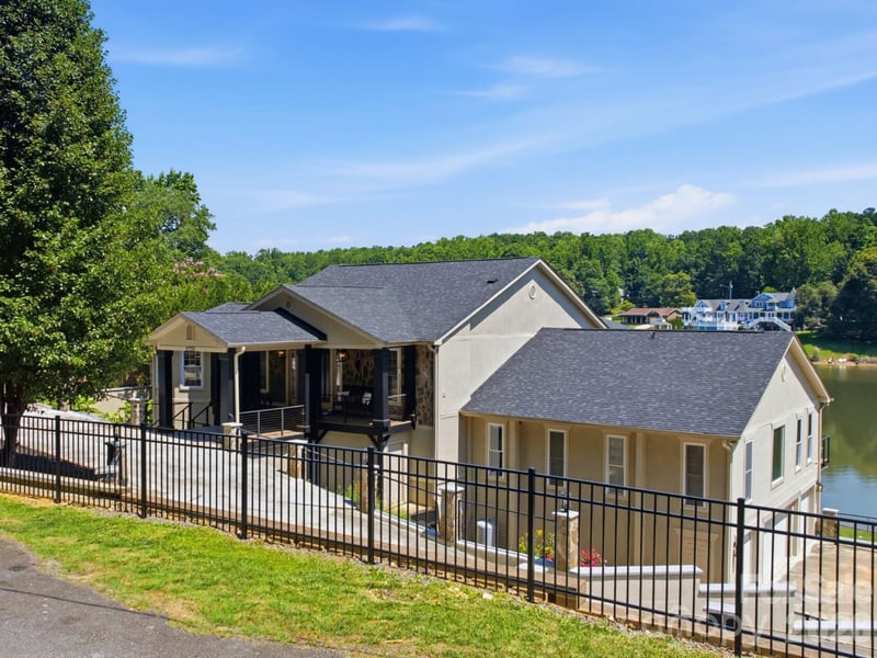 2640 Sadler Rd, Charlotte, NC 28278