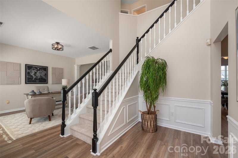 8518 Dennington Grove Ln, Charlotte, NC 28277