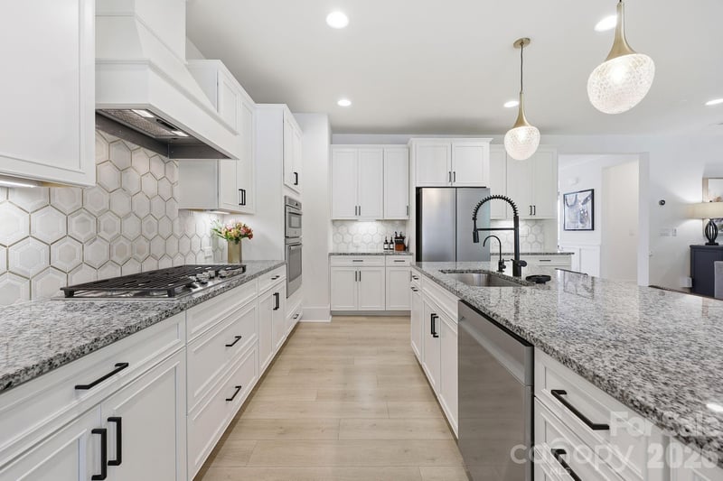 15316 Ravenall Dr, Huntersville, NC 28078