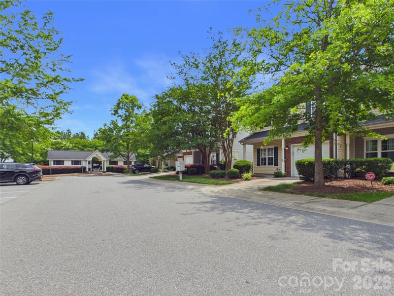 11753 Coddington Ridge Dr, Charlotte, NC 28214