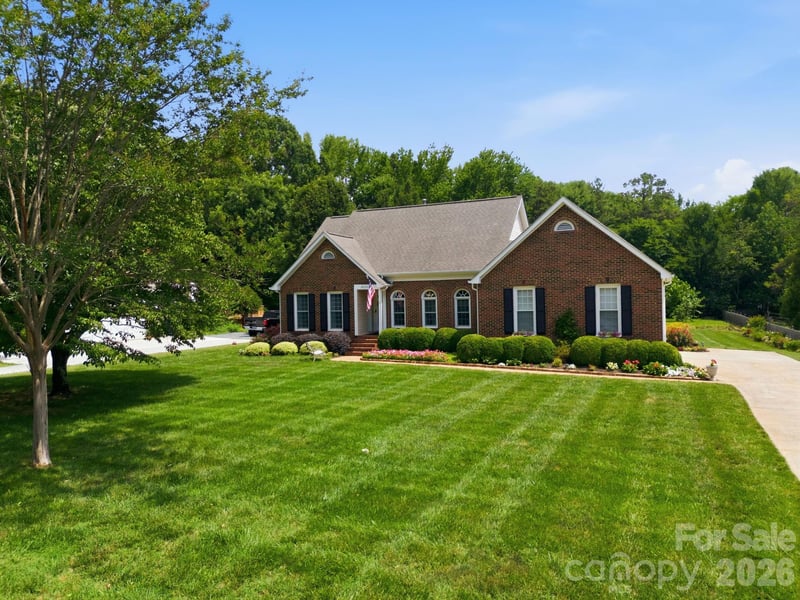 4516 Appaloosa Ln, Charlotte, NC 28215