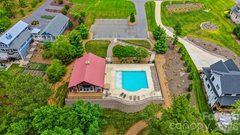 1776 Cove Side Dr, Granite Falls, NC 28630