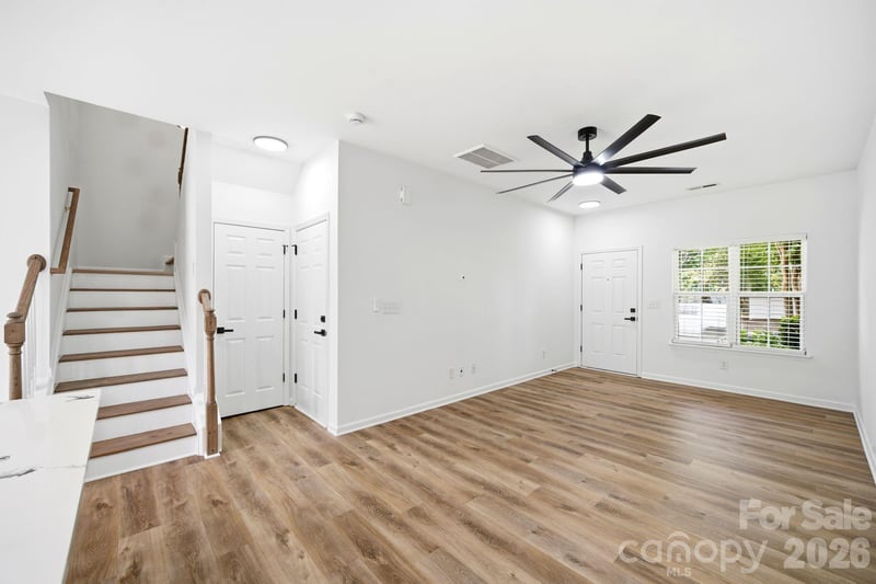 14237 Tamarack Dr, Charlotte, NC 28278