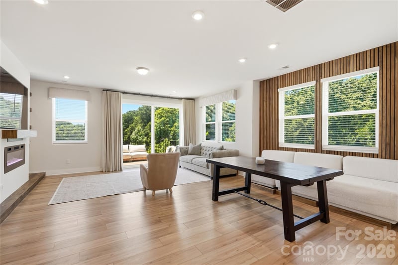 3324 Treble Ct, Charlotte, NC 28262
