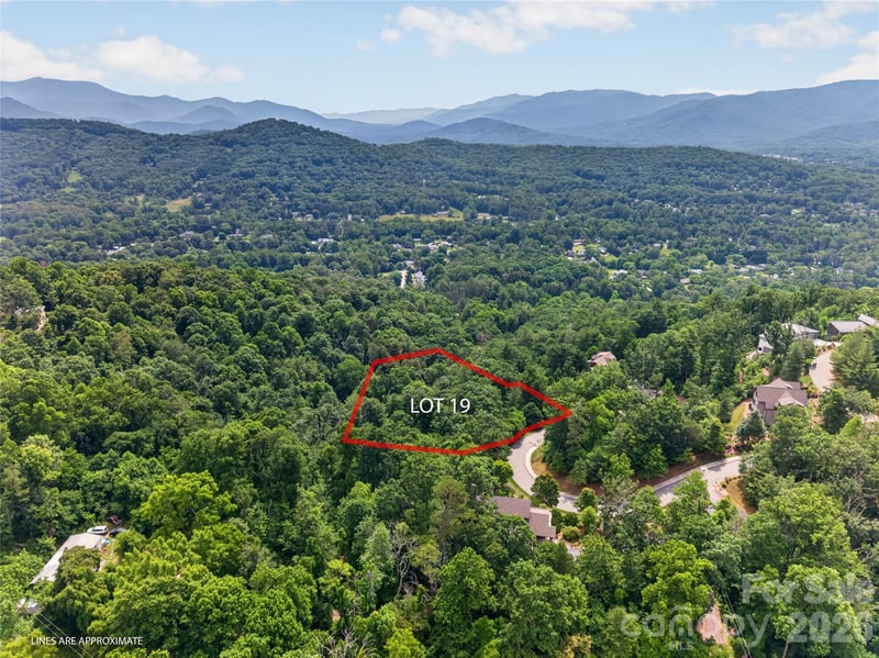85 Boulder Creek Way #19, Asheville, NC 28805