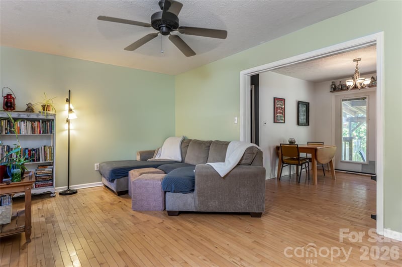 339 Hi Alta Ave, Asheville, NC 28806