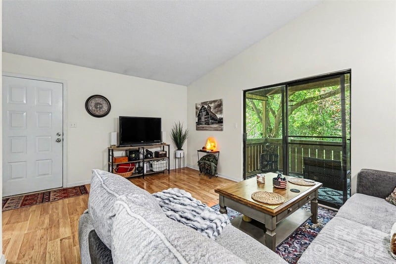 1643 Cedarview Ct, Rock Hill, SC 29732