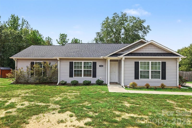 1505 Foxbrook Cir, Lancaster, SC 29720