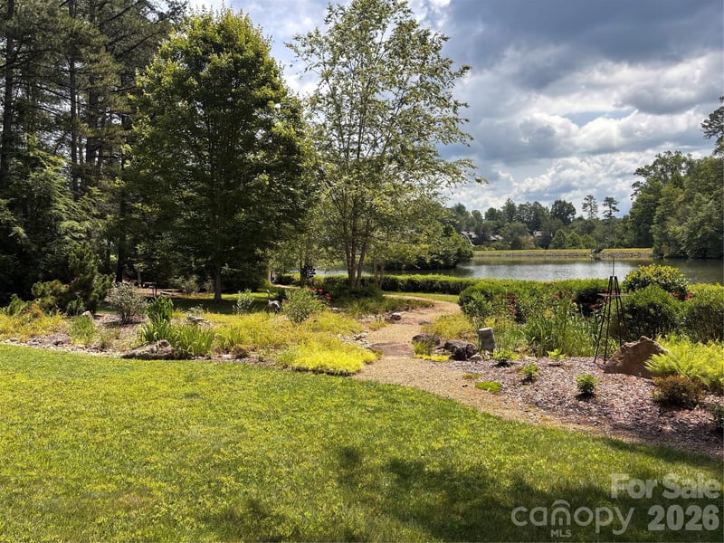 763 Deerlake Rd, Brevard, NC 28712