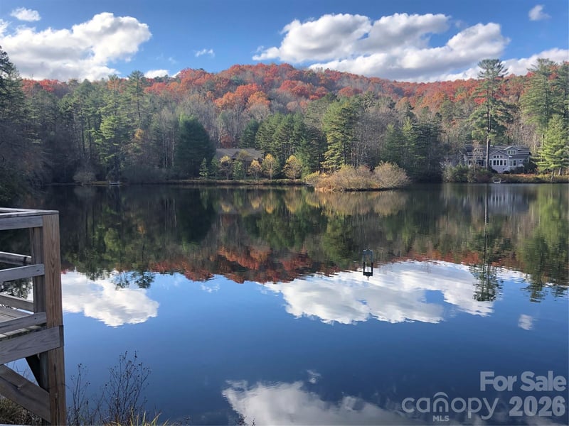 763 Deerlake Rd, Brevard, NC 28712