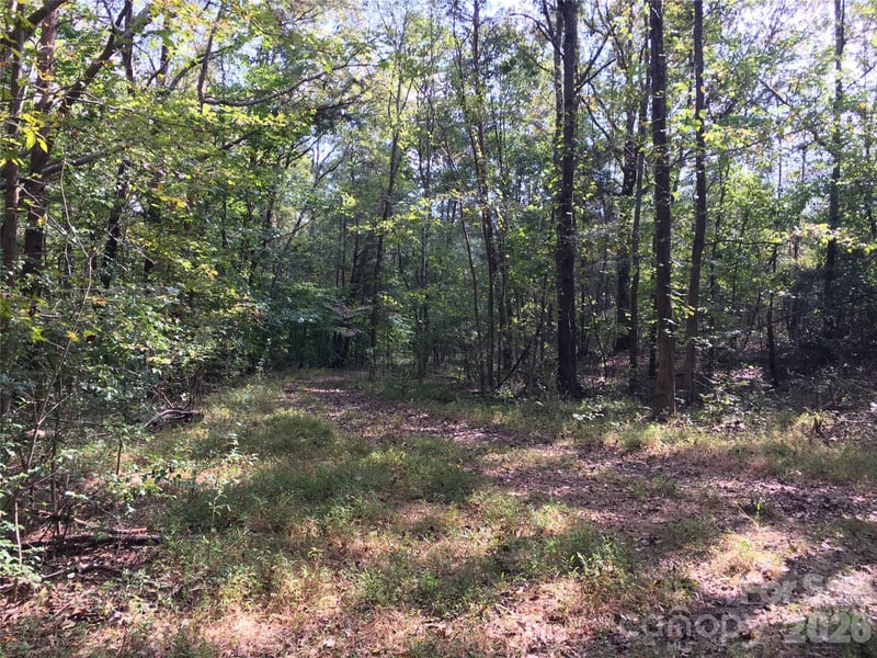 8300 Hickory Dr, Charlotte, NC 28215