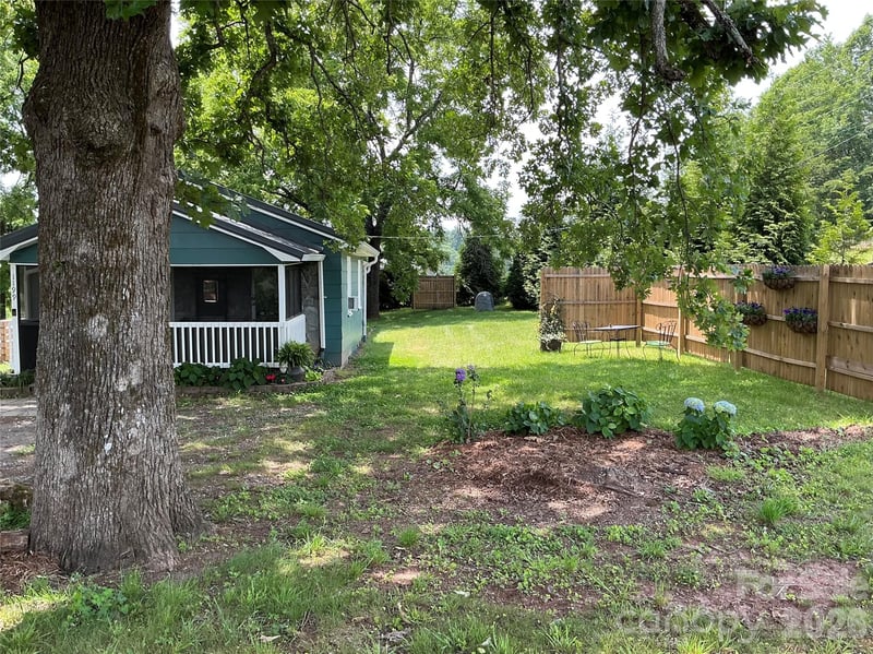 1199 Mcentire Rd, Rutherfordton, NC 28139