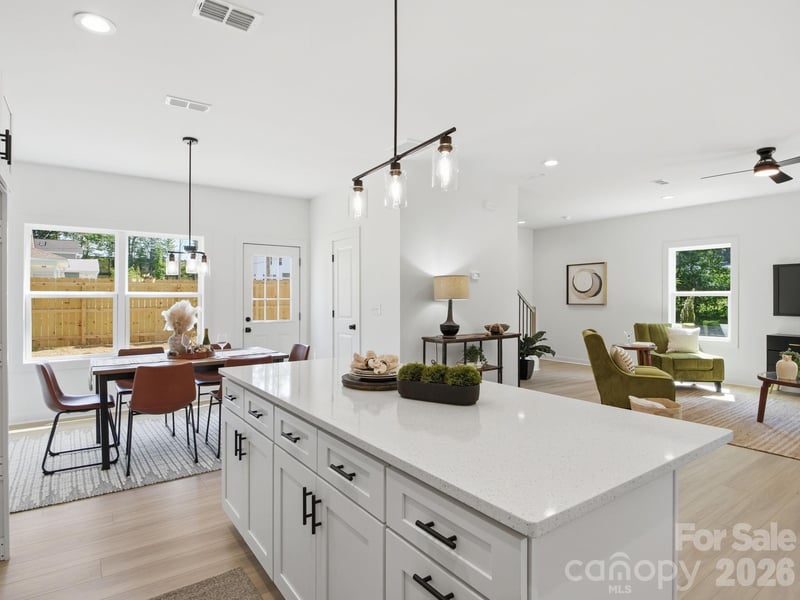 2802 Willow St, Charlotte, NC 28208
