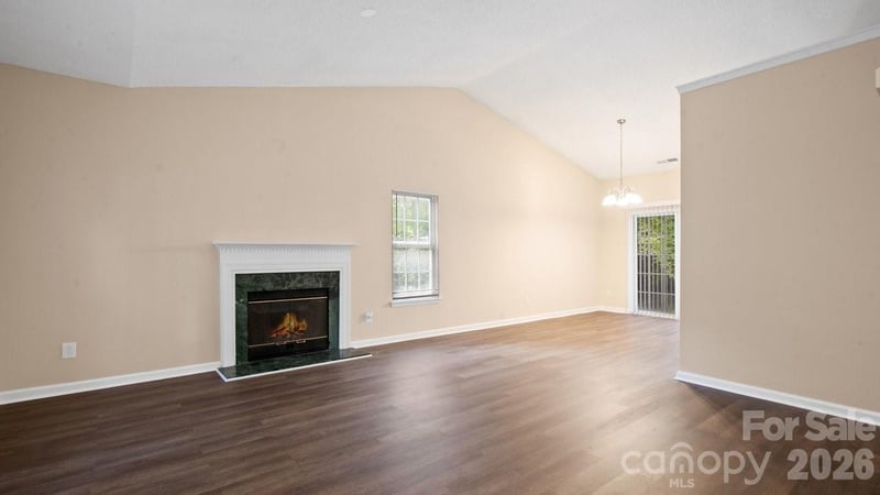 5322 Chinemist Ct, Charlotte, NC 28269