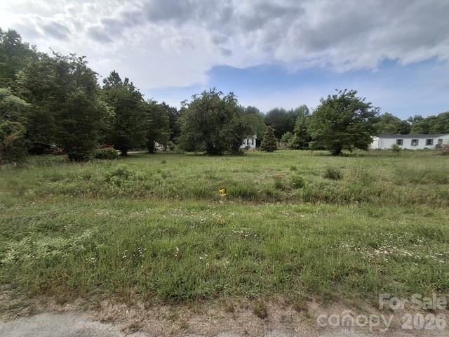 890 Snohan Rd, Ayden, NC 28513