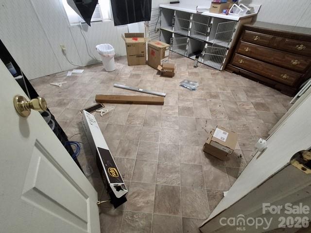 890 Snohan Rd, Ayden, NC 28513