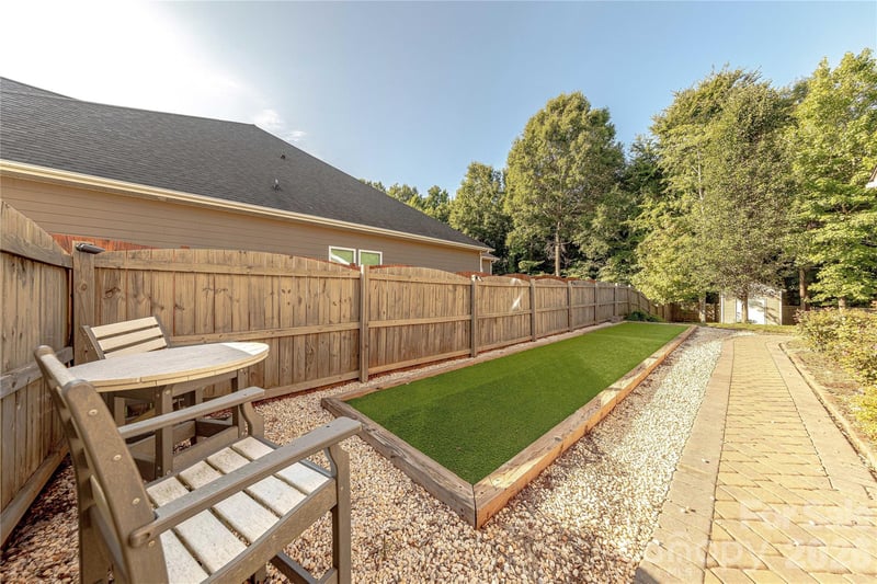 8115 Goodall Ct, Mint Hill, NC 28227