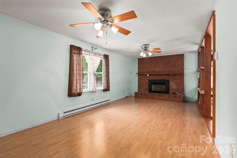 141 Winged Elm Ln, Mooresville, NC 28115