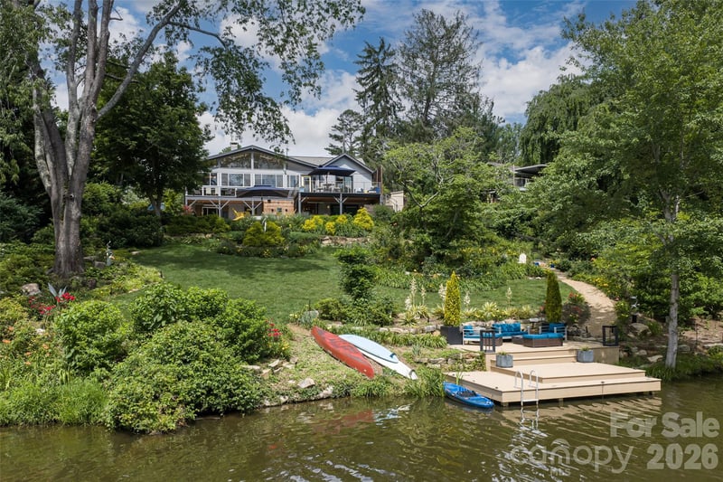 305 Lakewood Dr, Asheville, NC 28803