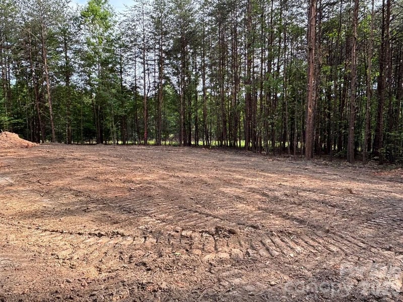 328 Southern Way, Nebo, NC 28761