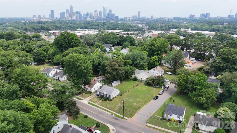 1321 Camp Greene St, Charlotte, NC 28208