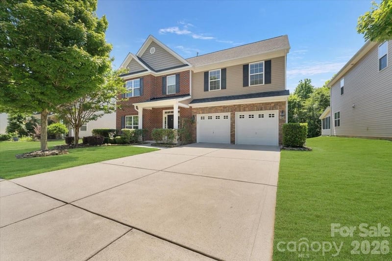 9718 Loughlin Ln, Charlotte, NC 28273