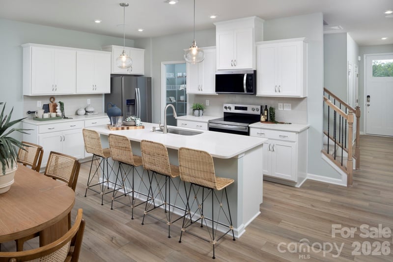 1312 Vibrant Rd, Charlotte, NC 28215