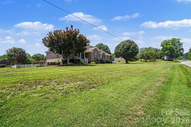 8200 Mt Olive Rd, Concord, NC 28025