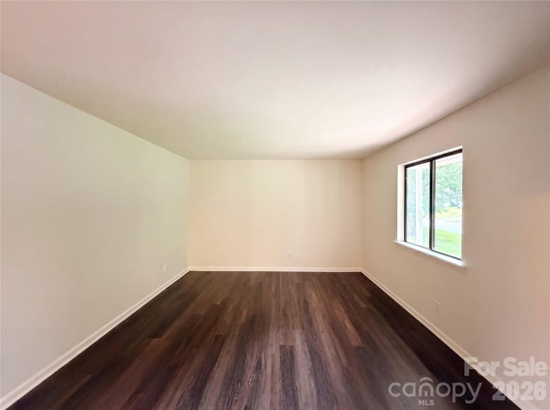 10015 Garth Wood Rd, Charlotte, NC 28273