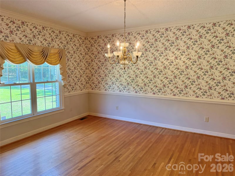 128 Temple Ln, Blacksburg, SC 29702