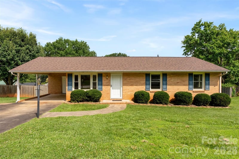 609 Temple St, Kings Mountain, NC 28086